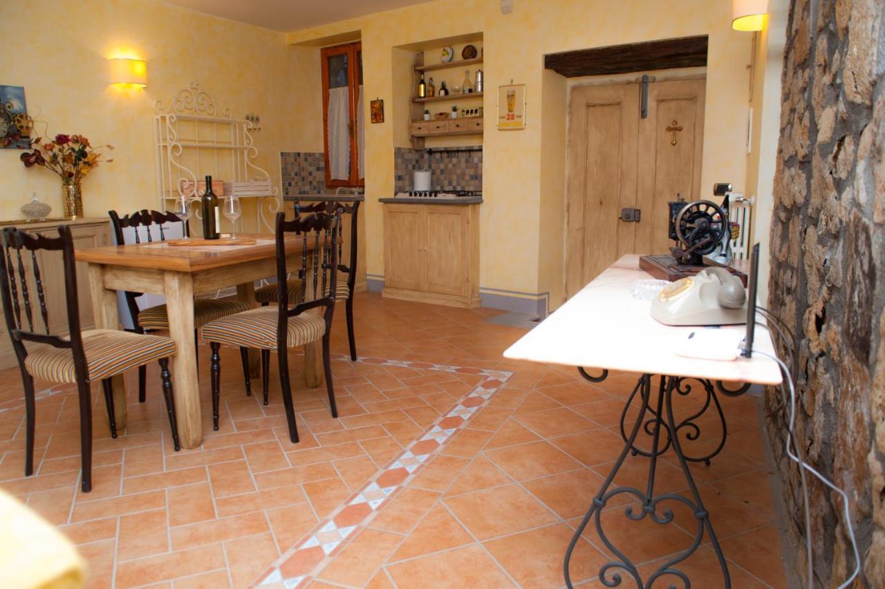 Casa Flora Villa Civitella d'Agliano ภายนอก รูปภาพ
